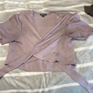 satin cropped twist tie shirt